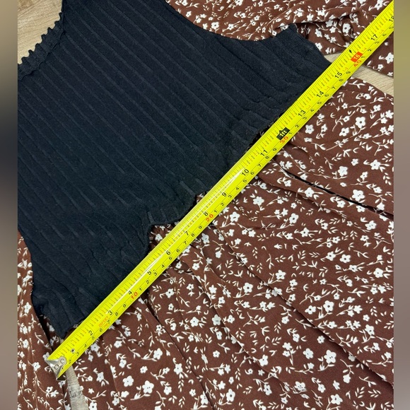 Floral Brown Long Sleeve Dress with Black top - Picture 5 of 6